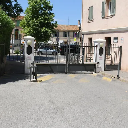 Antoine - Centre 公寓