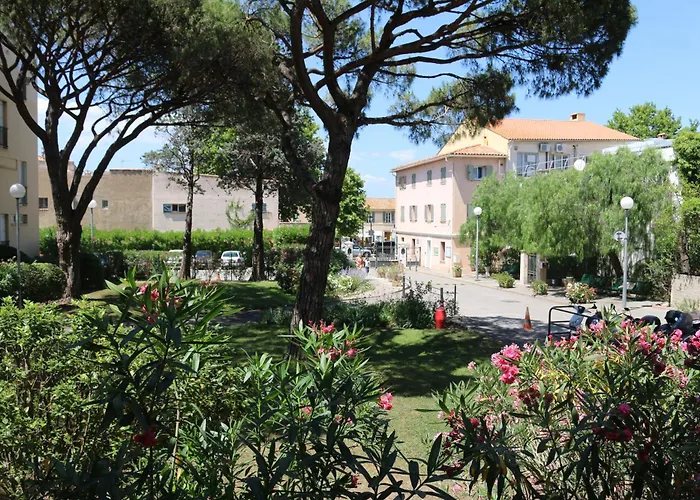 Antoine - Centre * 圣特罗佩